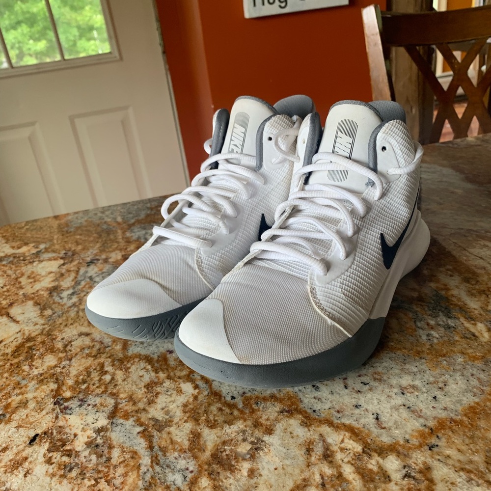 Nike basketball shoes Boys